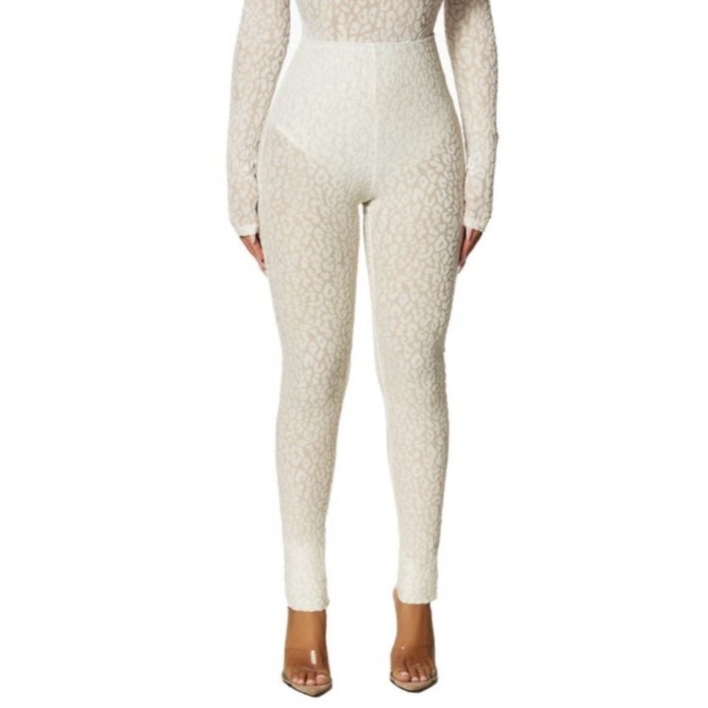 Naked Wardrobe Cream Leopard Leggings